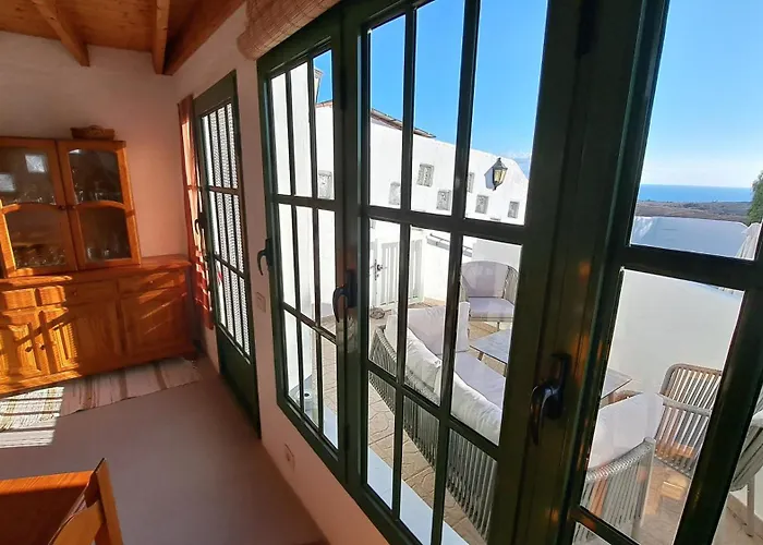 Captivating 2-Bedroom House \'Pajar\' Finca Vistamar